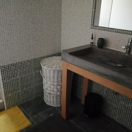 Spacieuse Familiale * Beaucaire (Gard)