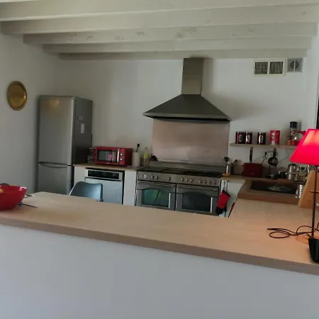 Vila Spacieuse Familiale Beaucaire (Gard)